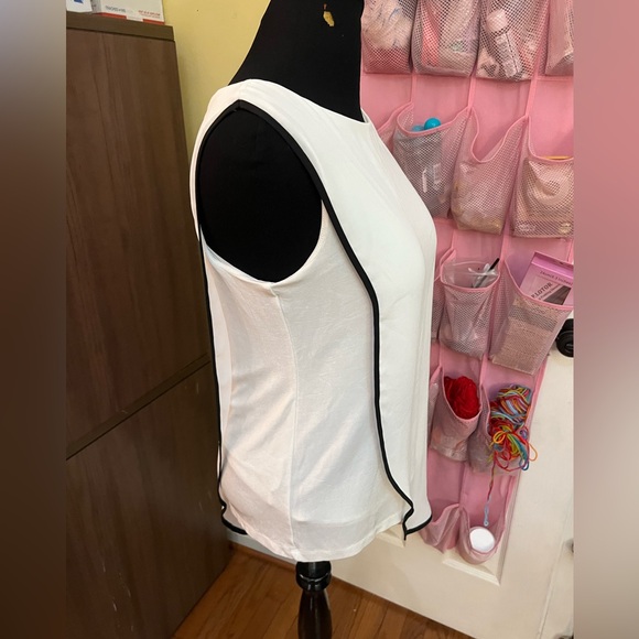 Travelers by Chico’s sz 2 (L/XL), asymmetric hem, tank blouse, off white. - Picture 6 of 8